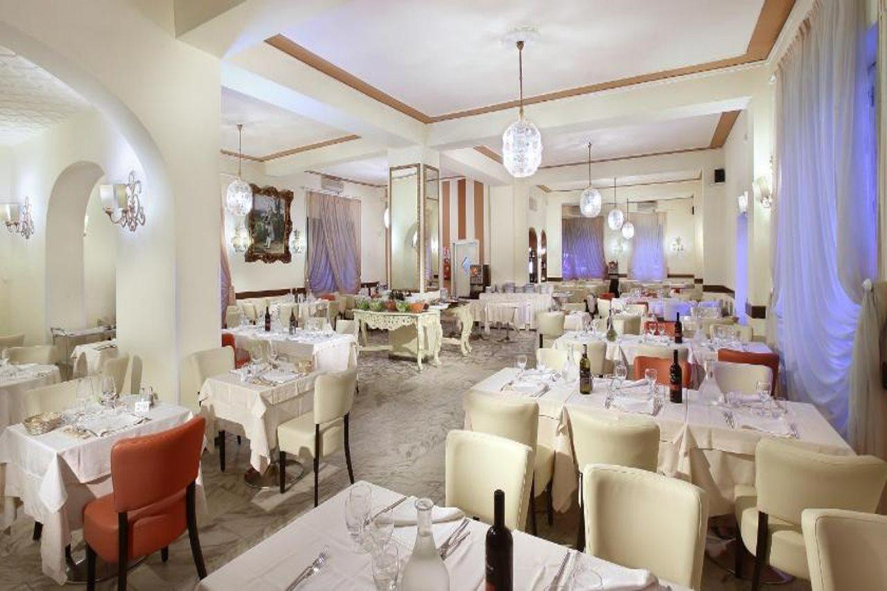 Hotel Manzoni Wellness&Spa Montecatini Terme Kültér fotó